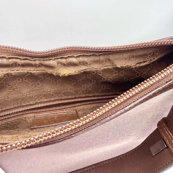 Gucci Preloved Canvas Shoulder Bag 100% AUTHENTIC! FREE Shipping!! - Picture 10 of 16